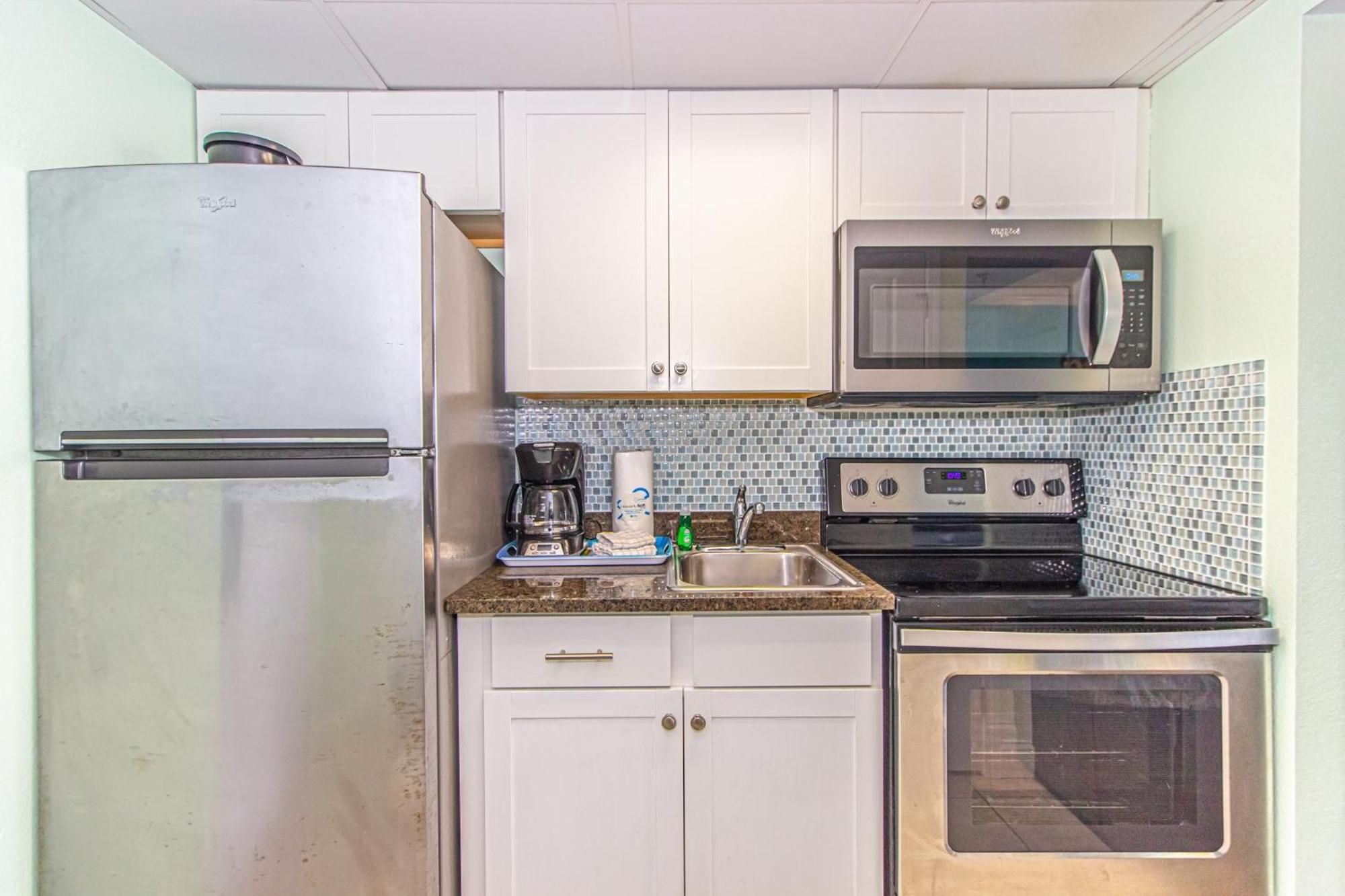 Oversized Ocean View Queen Suite With Beautiful Fireplace And Accents - Sleeps 4 Guests! Myrtle Beach Rom bilde