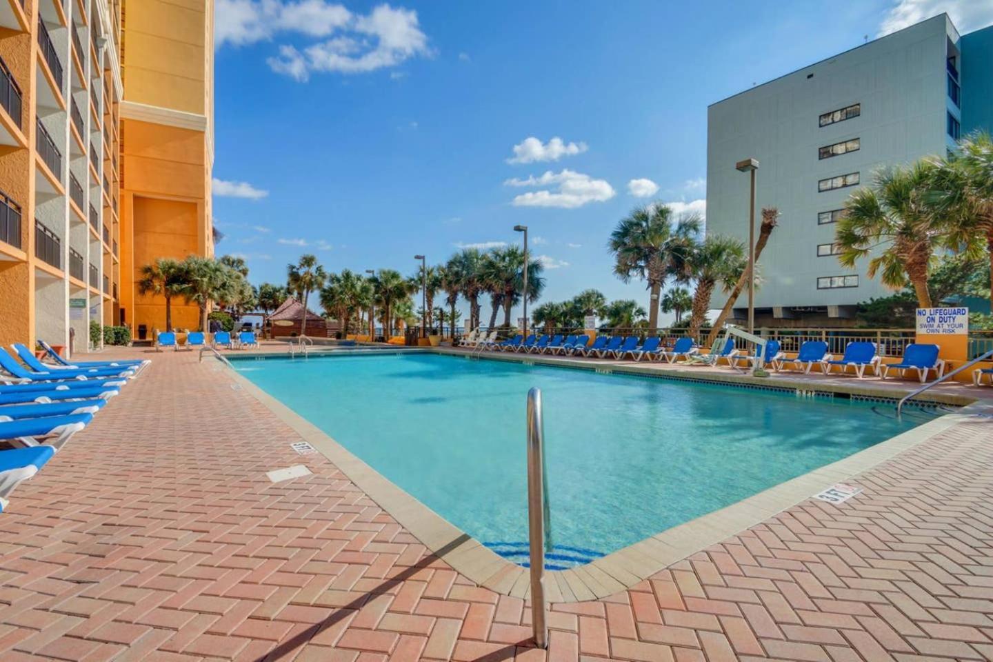 Oversized Ocean View Queen Suite With Beautiful Fireplace And Accents - Sleeps 4 Guests! Myrtle Beach Rom bilde