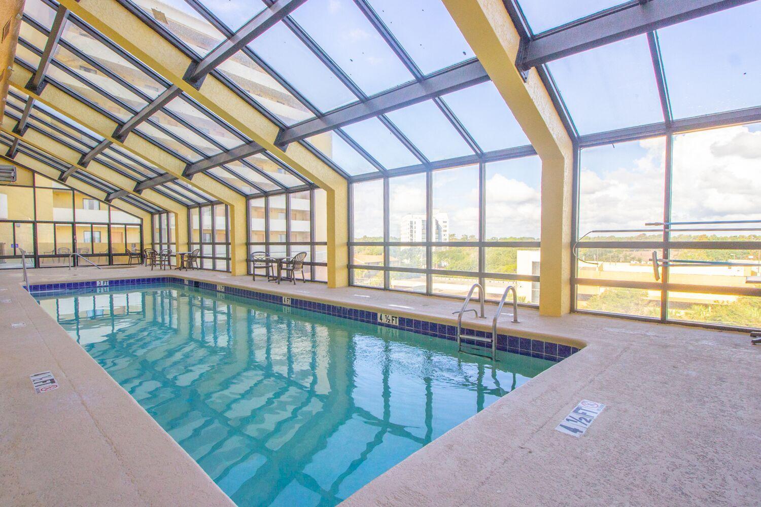 Oversized Ocean View Queen Suite With Beautiful Fireplace And Accents - Sleeps 4 Guests! Myrtle Beach Rom bilde