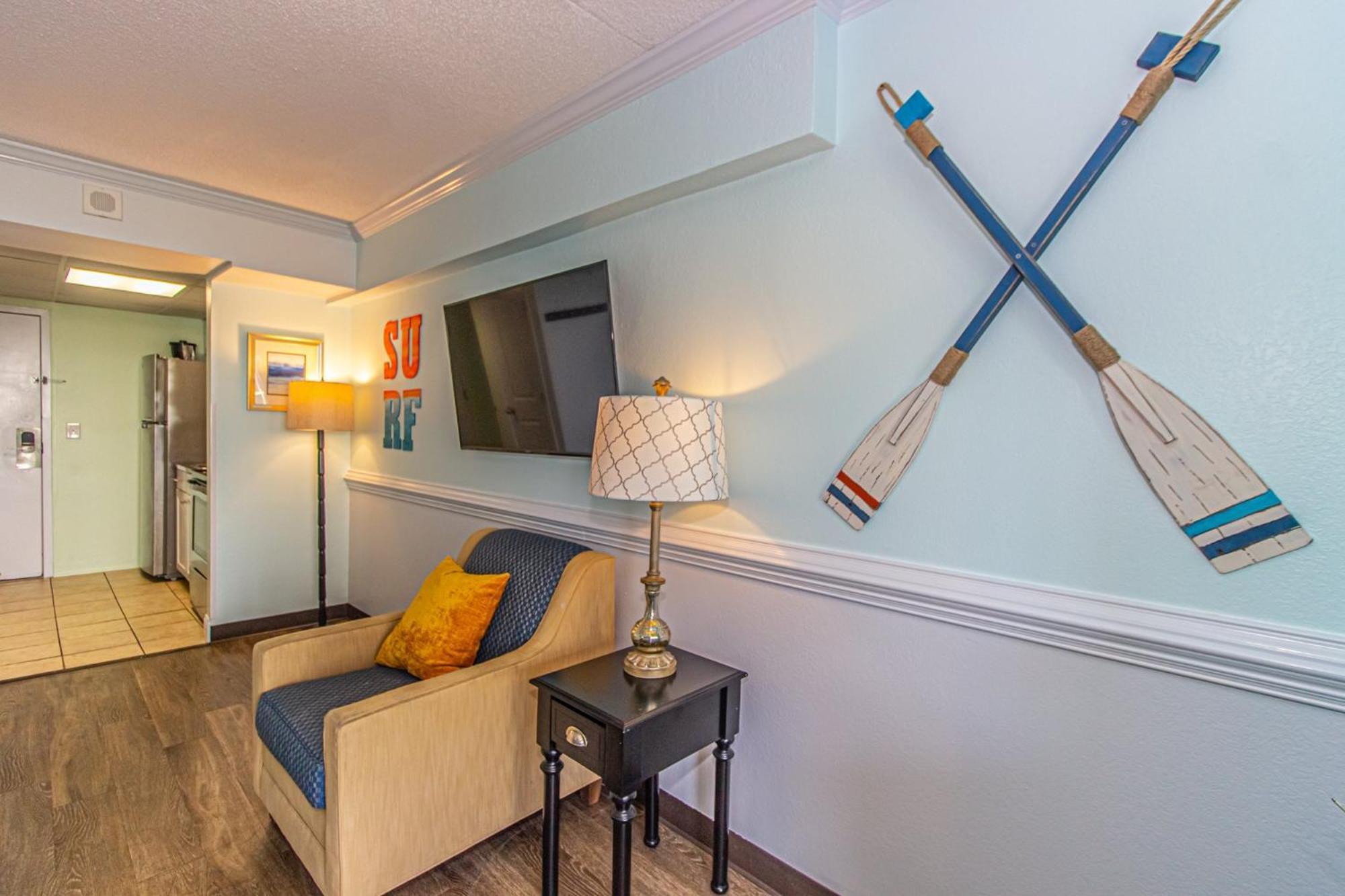Oversized Ocean View Queen Suite With Beautiful Fireplace And Accents - Sleeps 4 Guests! Myrtle Beach Rom bilde